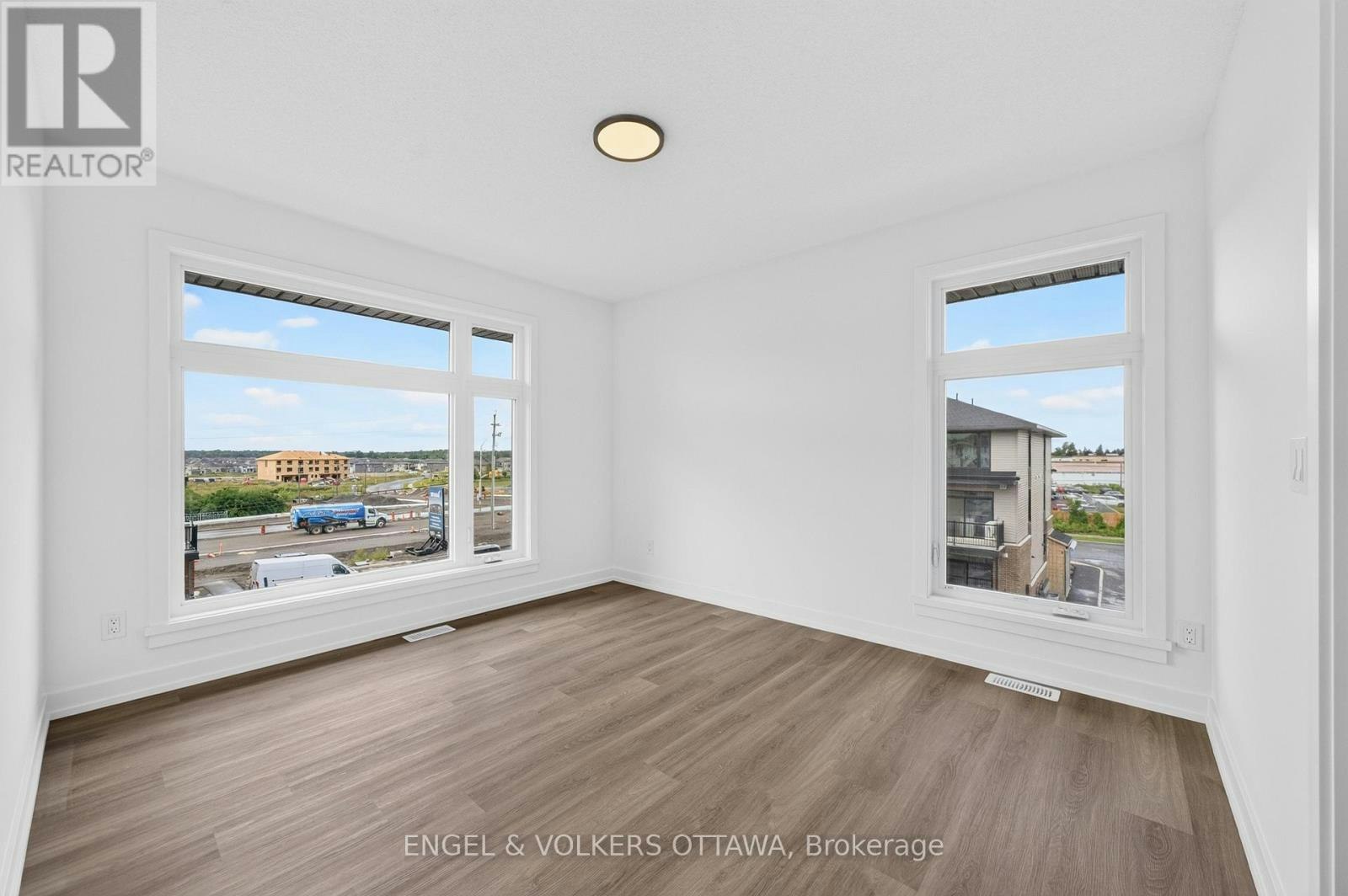 227 Stardust Private, Ottawa, ON, K1T 3W6 - 21