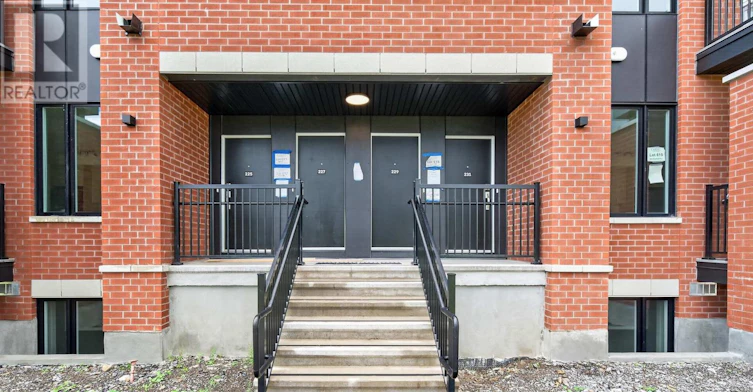 225 Stardust Private, Ottawa, ON, K1T 3W6 - 27