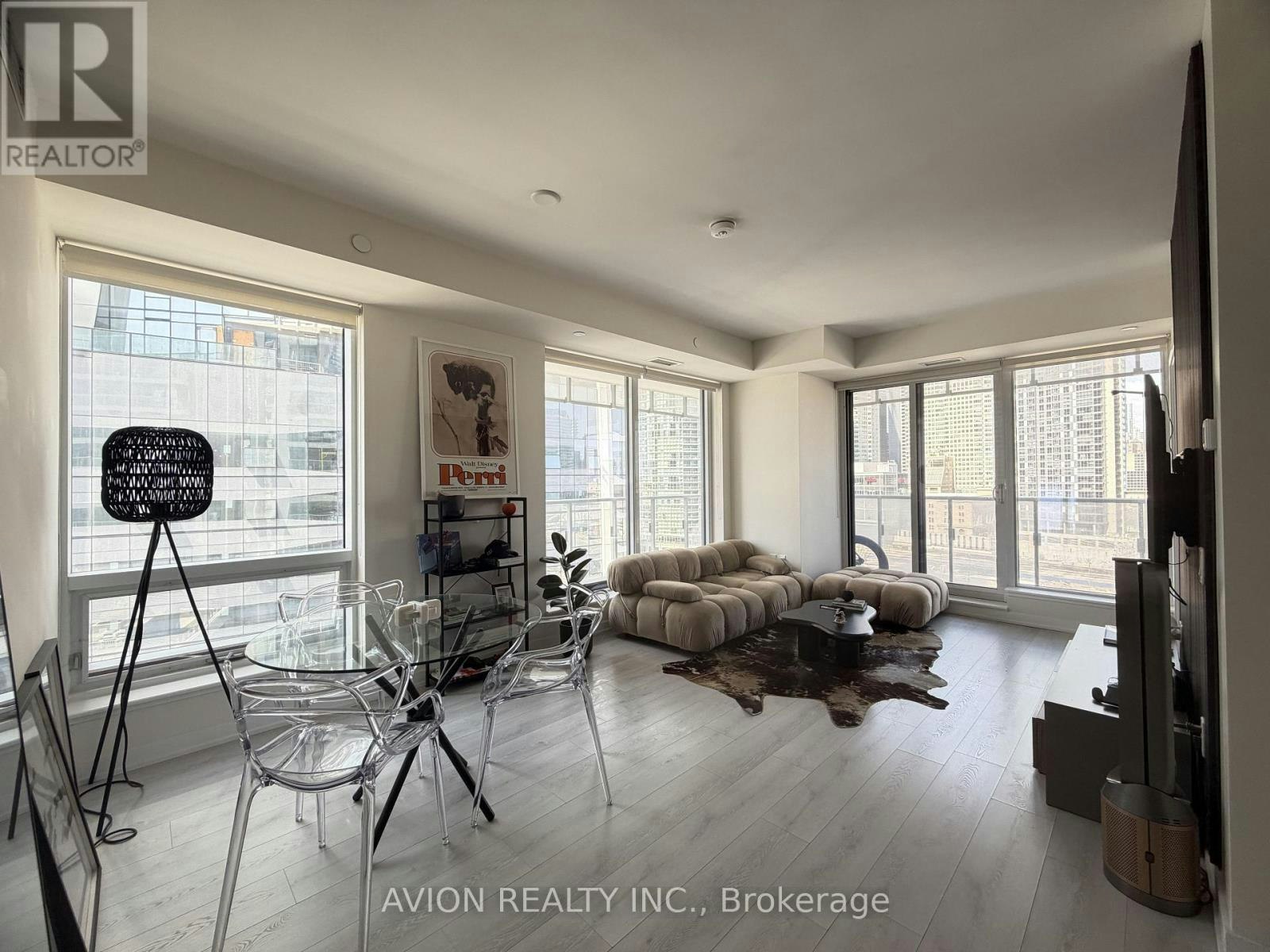 1104-28 Freeland Street, Toronto, ON, M5E 0E3 - 3