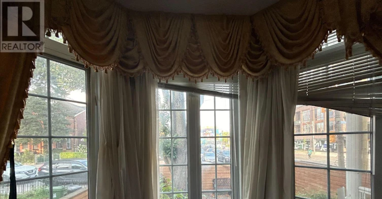 FLOOR-ONE 128 Bedroom Main Denison Ave Avenue, Toronto, ON, M5T 2N3 - 2