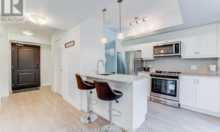 408-1400 Kingston Road
