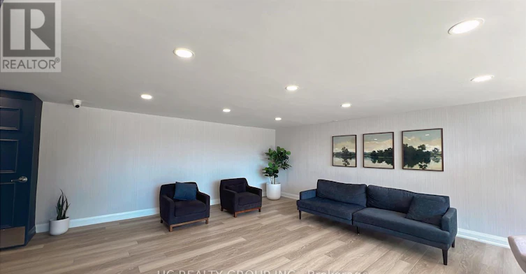 210-2550 Pharmacy Avenue, Toronto, ON, M1W 1H9 - 9