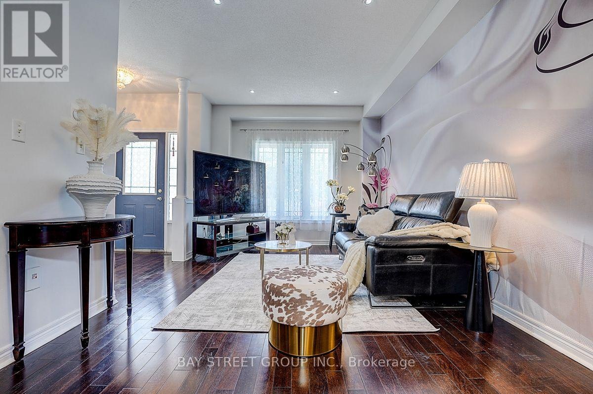 54 Forestwood Street, Richmond Hill, ON, L4S 2K3 - 6