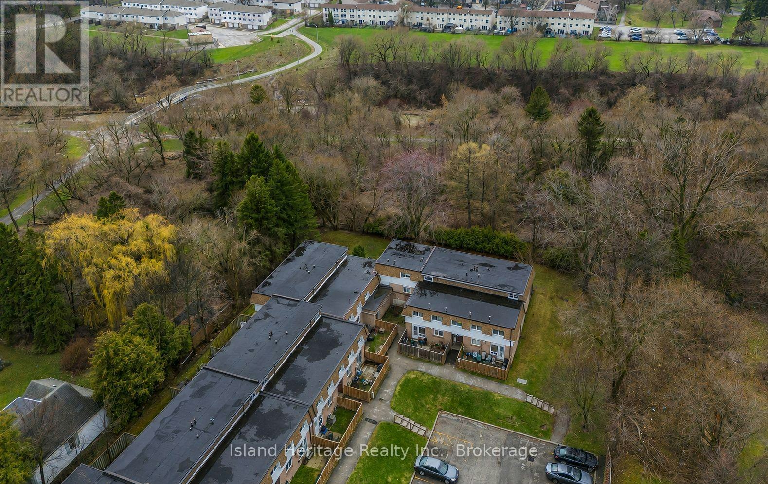 3-730 Cedar Street, Oshawa, ON, L1H 4M6