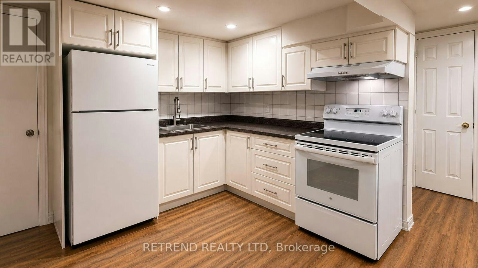 BSMT-75 Aragon Avenue, Toronto, ON, M1T 1Y1 - 4