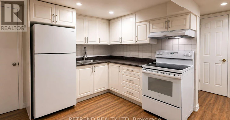 BSMT-75 Aragon Avenue, Toronto, ON, M1T 1Y1 - 4