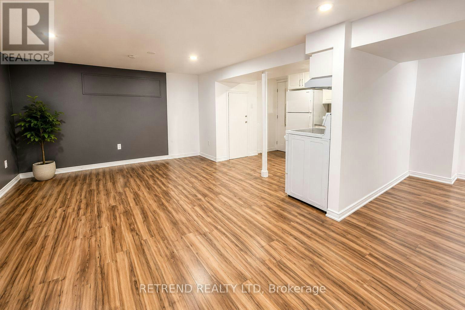 BSMT-75 Aragon Avenue, Toronto, ON, M1T 1Y1 - 5