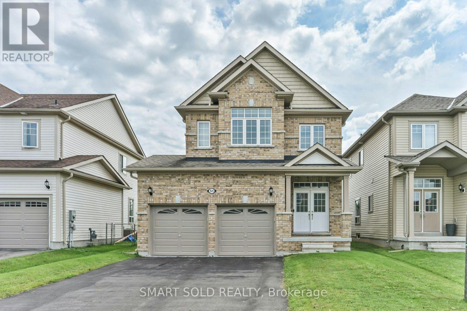 51 Bramsey Street, Georgina, ON, L0E 1R0