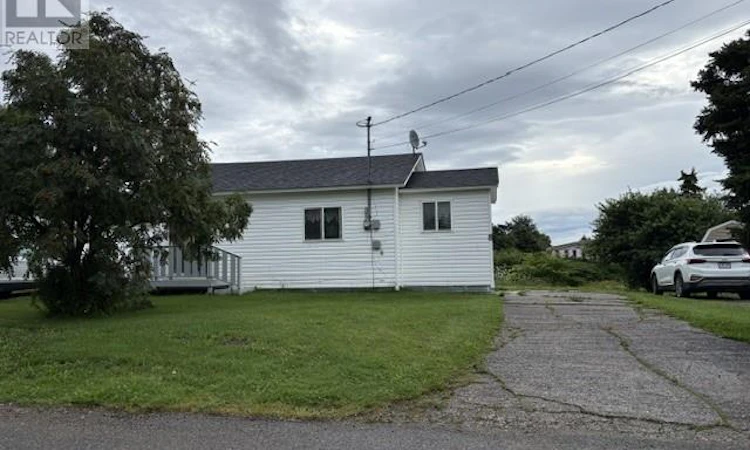 8 Millbrook Lane
