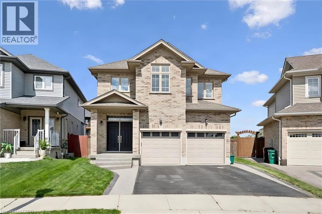 941 Eden Oak Court, Kitchener, ON, N2A 0H4