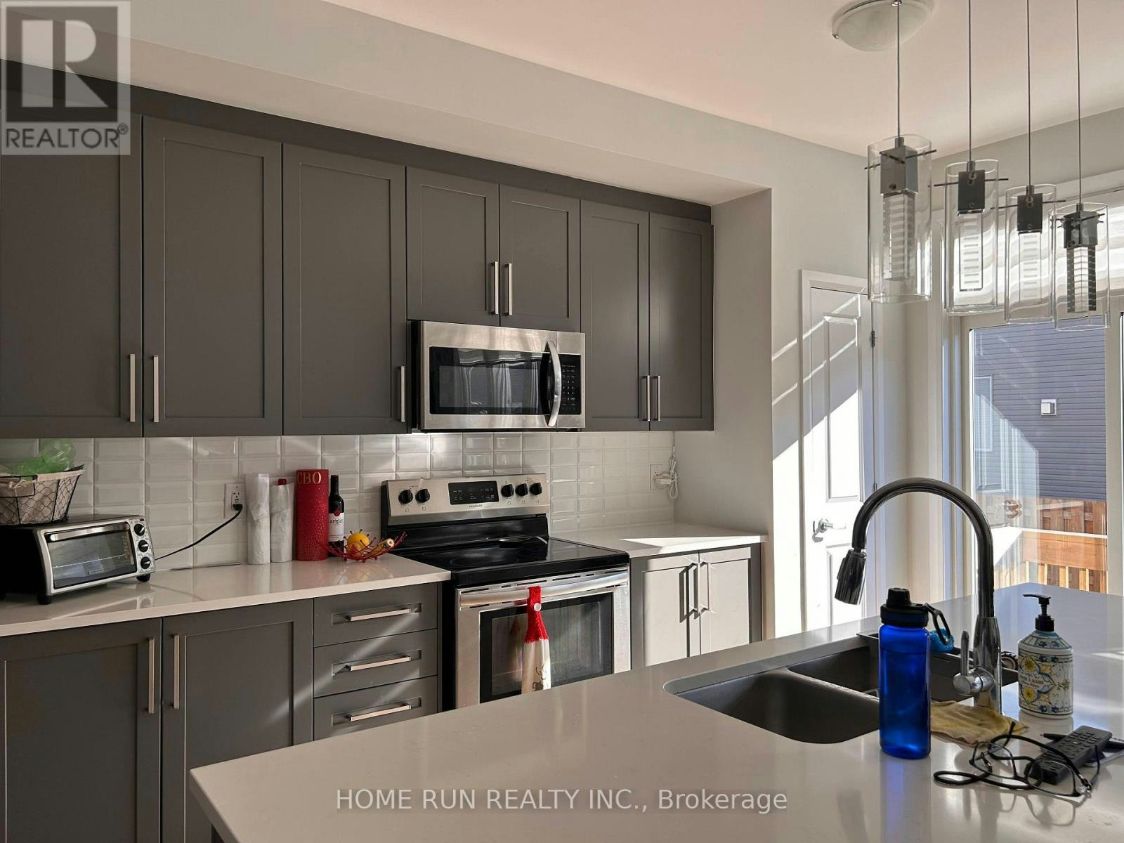 323 Blossom Pass Terrace, Ottawa, ON, K4A 5P1 - 5