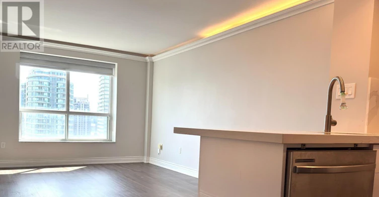 2309-3 Pemberton Avenue, Toronto, ON, M2M 2M1 - 9