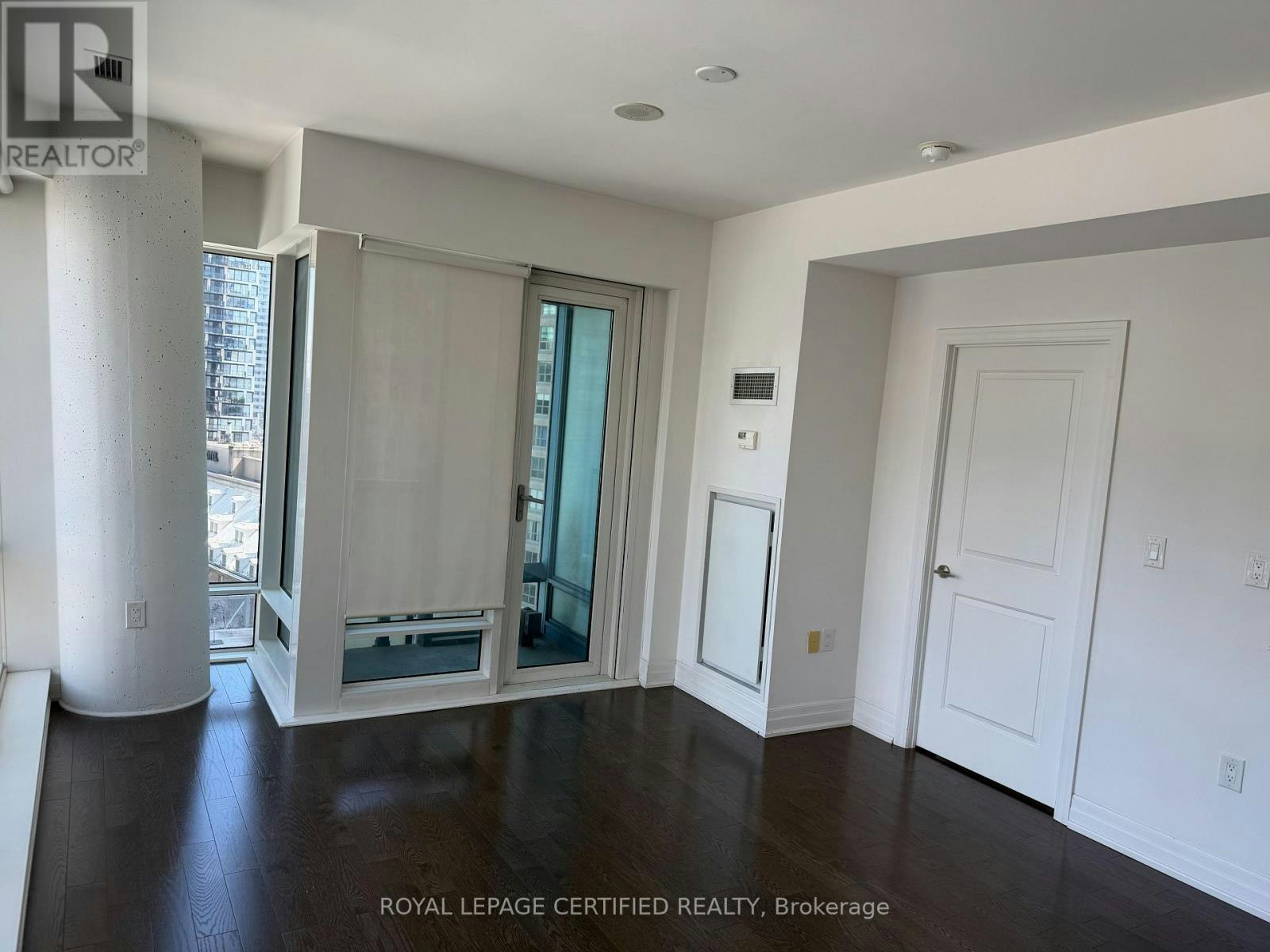 1308-8 The Esplanade, Toronto, ON, M5E 0A6 - 11