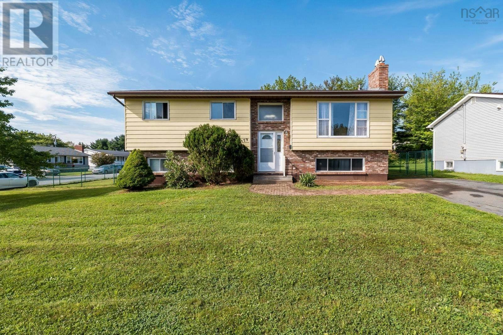 179 Sampson Drive, Lower Sackville, NS, B4C 2V9