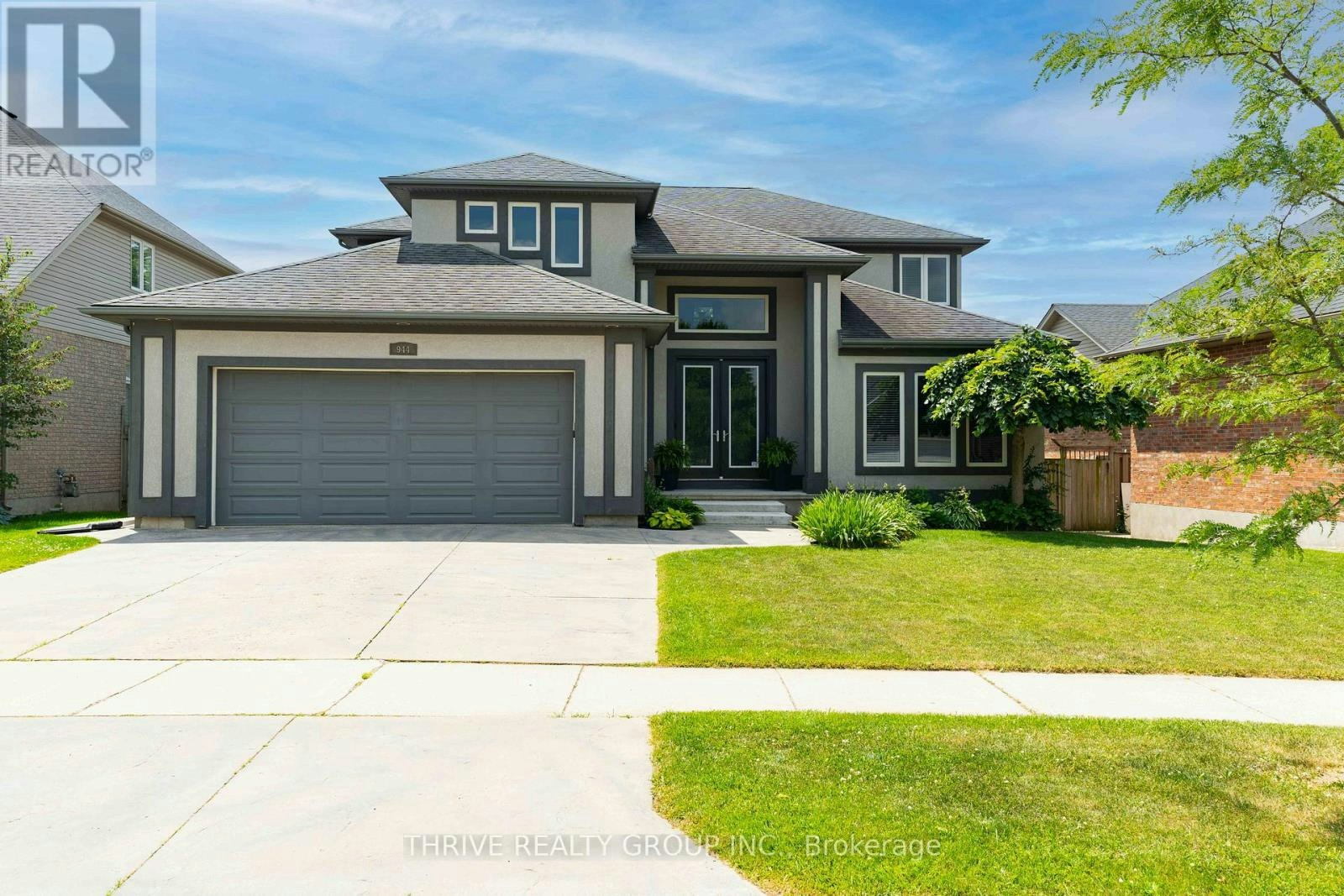 944 Collins Drive, London, ON, N6K 4X6