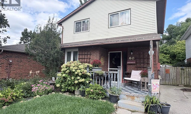 60 Copperfield Crescent