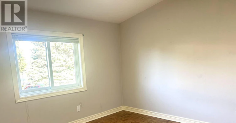 MAIN FLOOR-11 Ursula Avenue, St. Catharines, ON, L2T 1S9 - 16