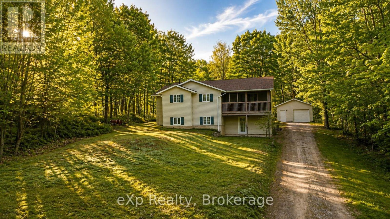 1084 Bonnie Lake Road, Bracebridge, ON, P1L 1W9