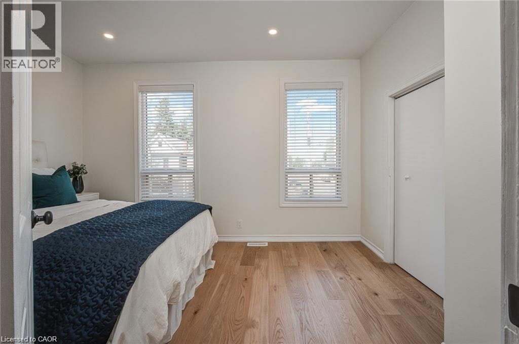 520 Hughson Street N, Hamilton, ON, L8L 4N7 - 22
