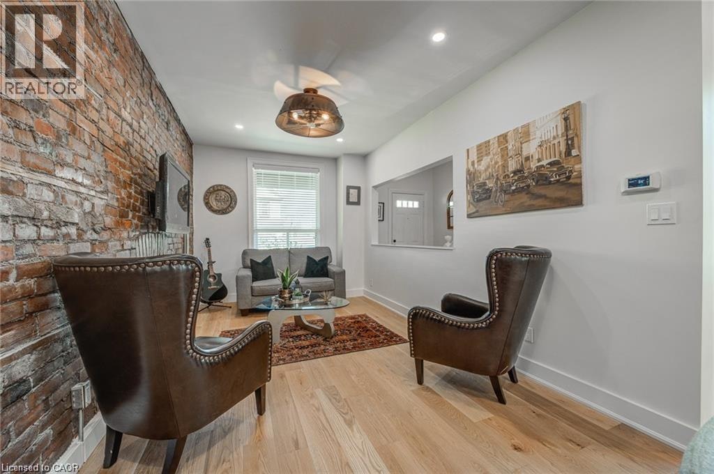 520 Hughson Street N, Hamilton, ON, L8L 4N7 - 10