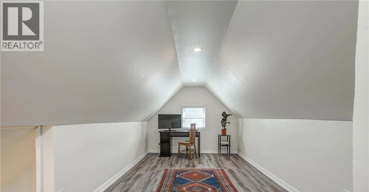 520 Hughson Street N, Hamilton, ON, L8L 4N7 - 28