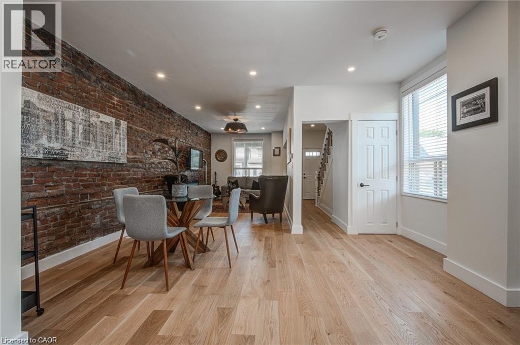 520 Hughson Street N, Hamilton, ON, L8L 4N7 - 9