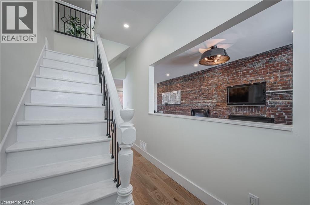 520 Hughson Street N, Hamilton, ON, L8L 4N7 - 6