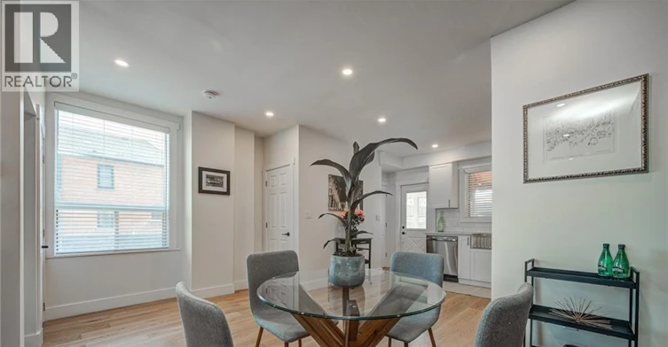 520 Hughson Street N, Hamilton, ON, L8L 4N7 - 12