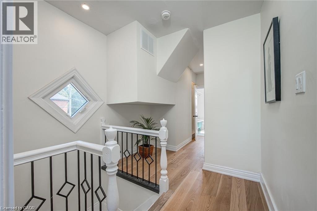 520 Hughson Street N, Hamilton, ON, L8L 4N7 - 20