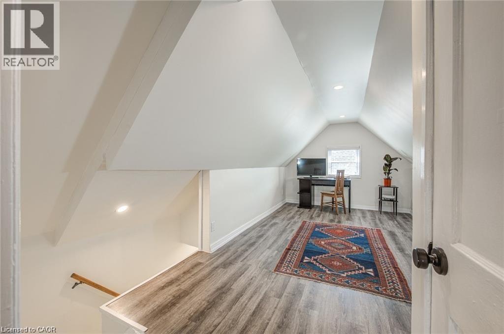 520 Hughson Street N, Hamilton, ON, L8L 4N7 - 27
