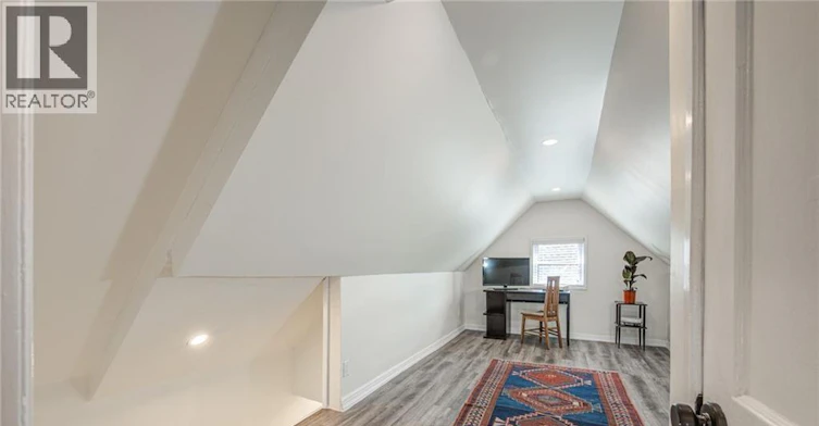 520 Hughson Street N, Hamilton, ON, L8L 4N7 - 27
