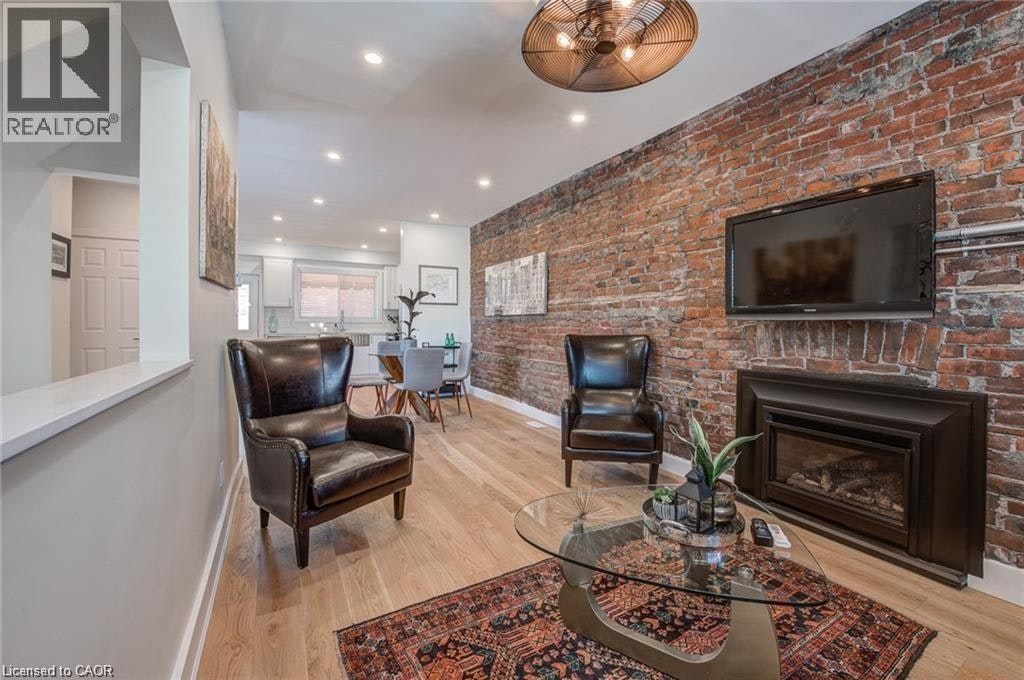520 Hughson Street N, Hamilton, ON, L8L 4N7 - 11
