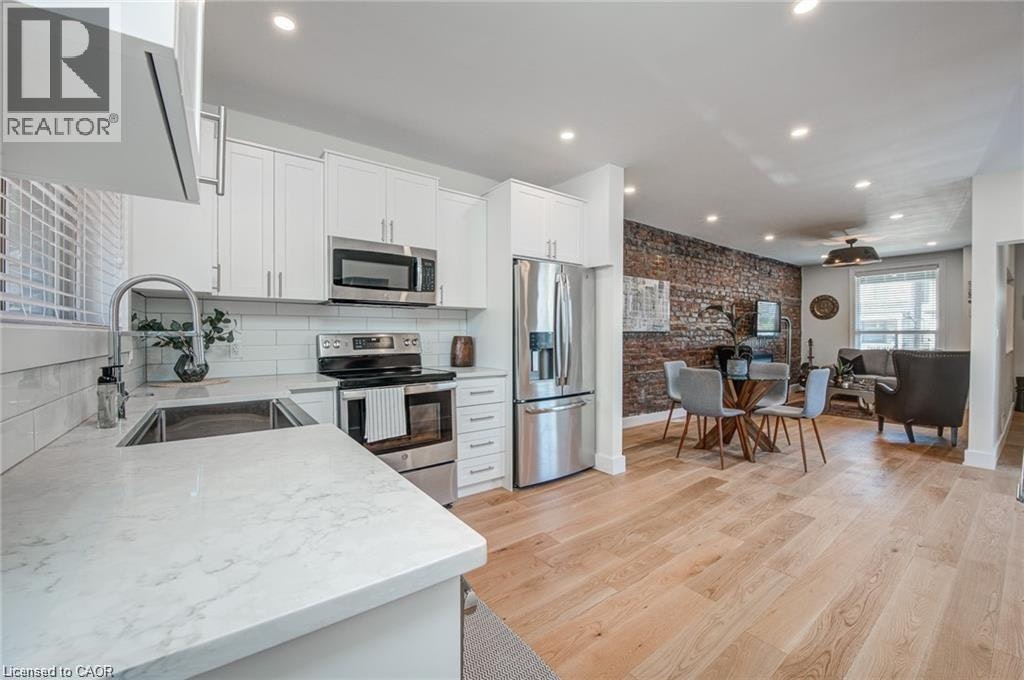 520 Hughson Street N, Hamilton, ON, L8L 4N7 - 18