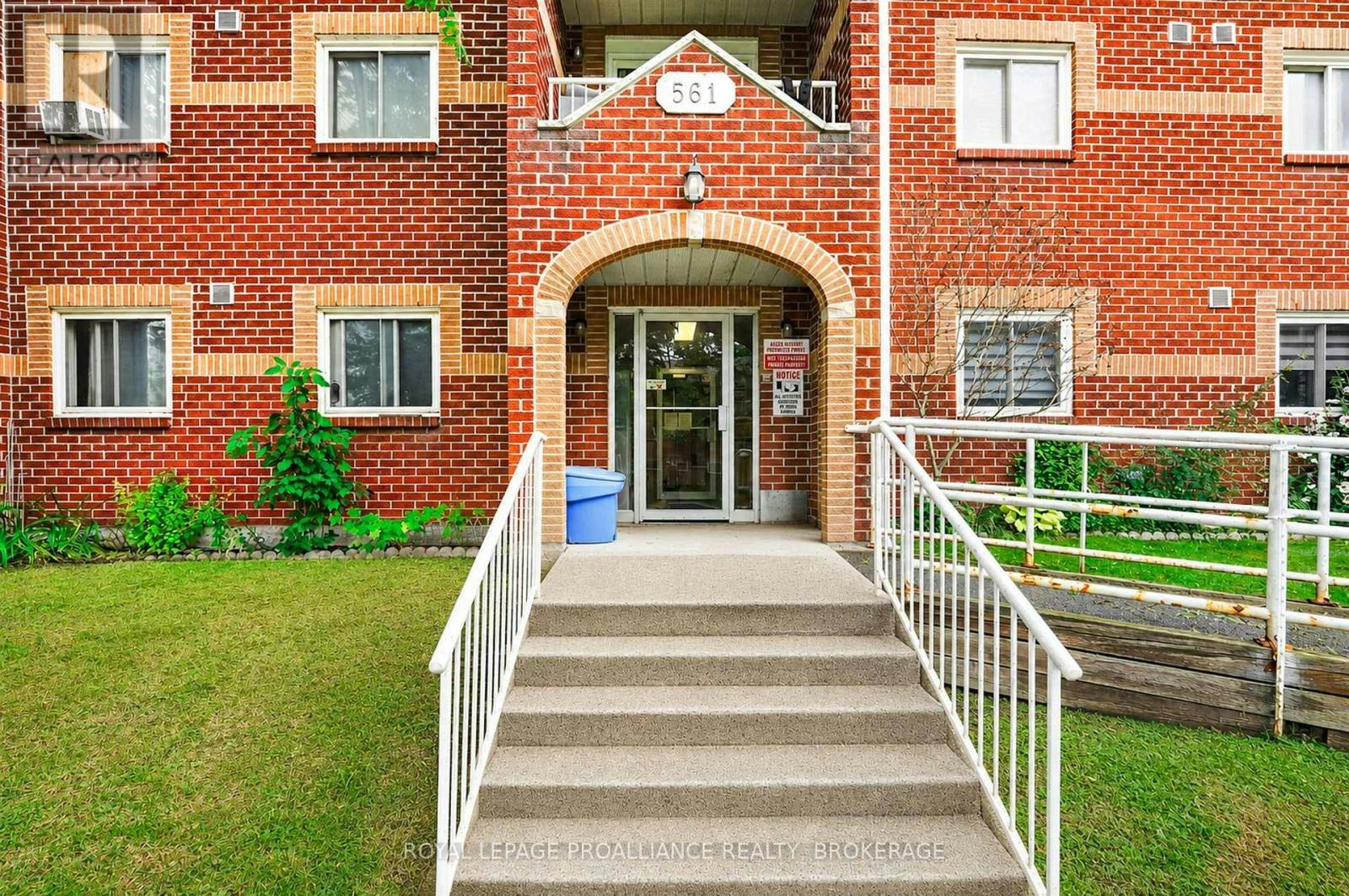 210-561 Armstrong Road, Kingston, ON, K7M 8J9