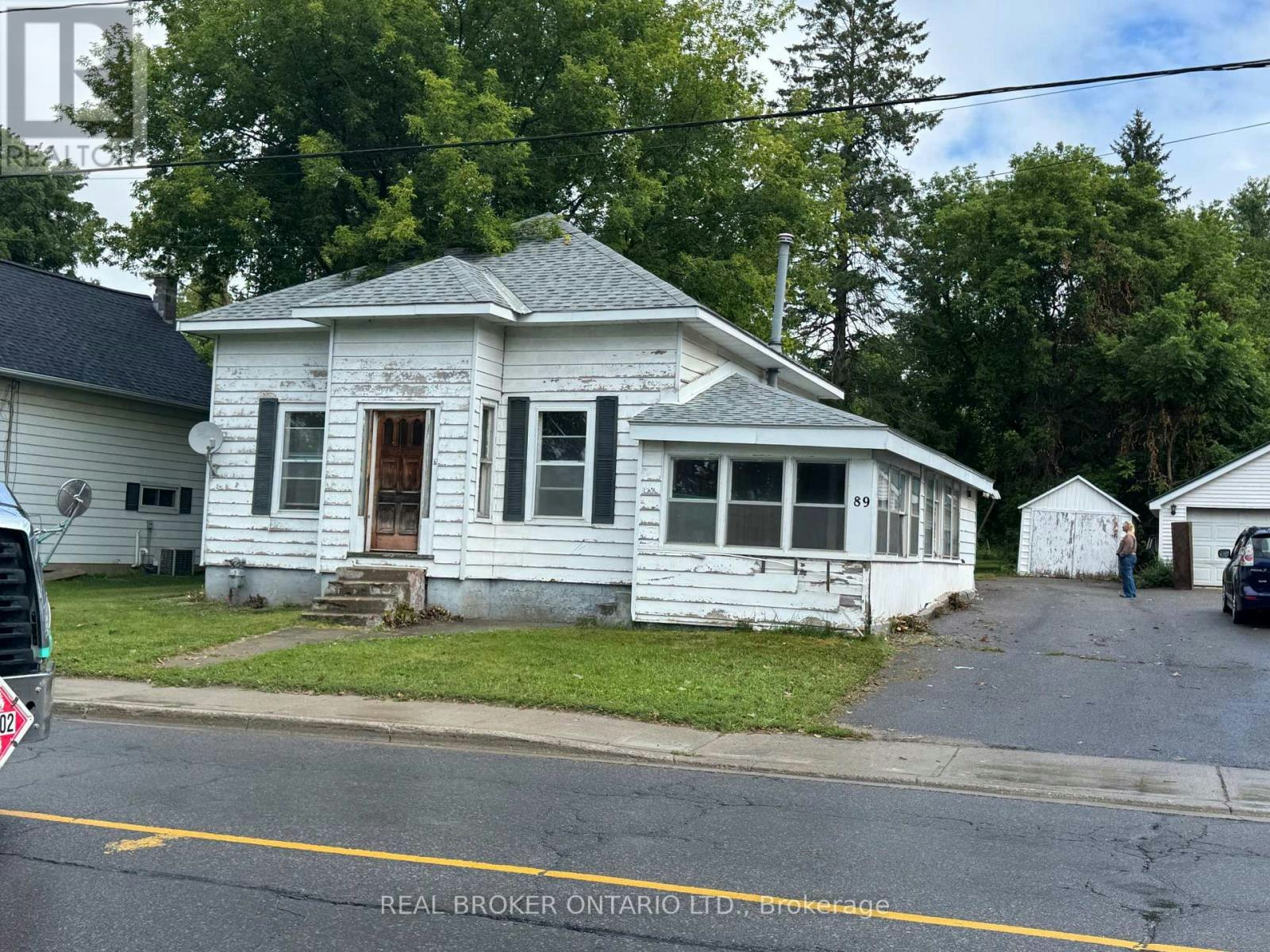 89 Queen Street, Smiths Falls, ON, K7A 3N5