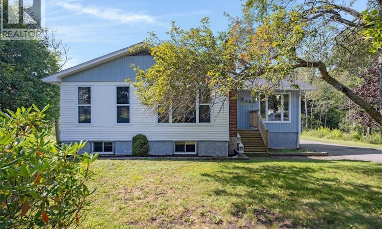 389 Hampton Road