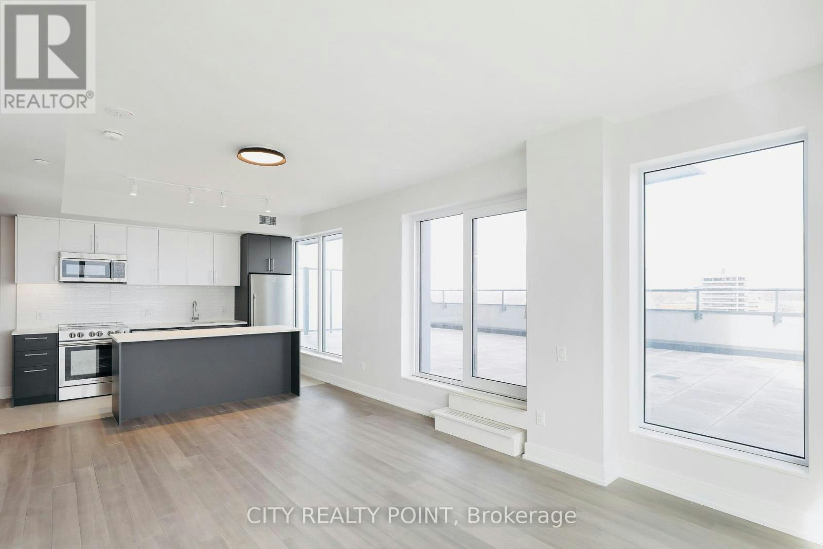 909-2525 Bathurst Street, Toronto, ON, M6B 2Y9 - 5