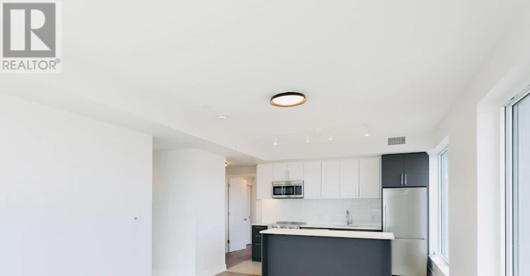 909-2525 Bathurst Street, Toronto, ON, M6B 2Y9 - 3