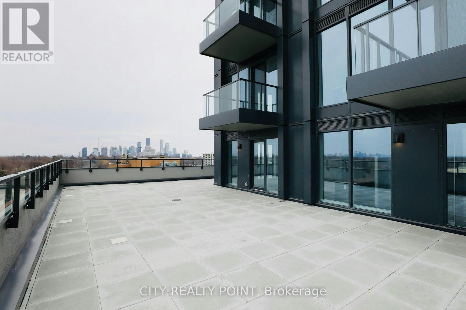 909-2525 Bathurst Street, Toronto, ON, M6B 2Y9