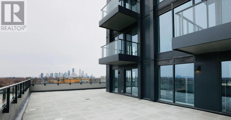 909-2525 Bathurst Street, Toronto, ON, M6B 2Y9
