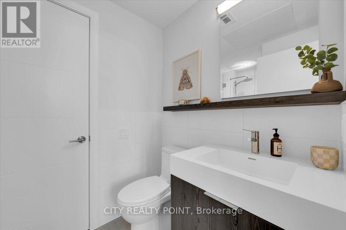 201-664 Spadina Avenue, Toronto, ON, M5S 2H7 - 16