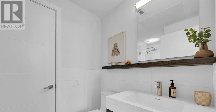 201-664 Spadina Avenue, Toronto, ON, M5S 2H7 - 16