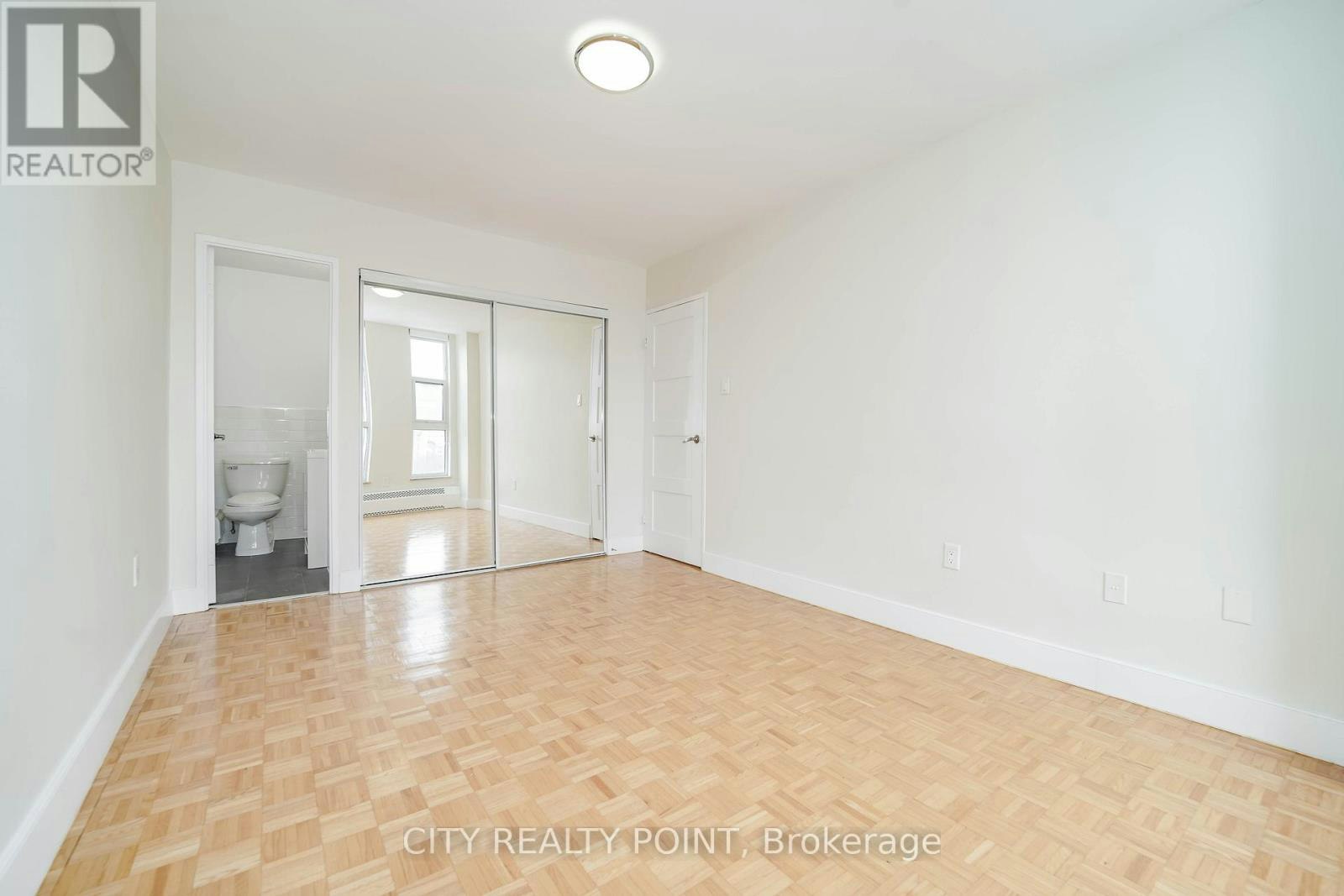1803-666 Spadina Avenue, Toronto, ON, M5S 2H8 - 9
