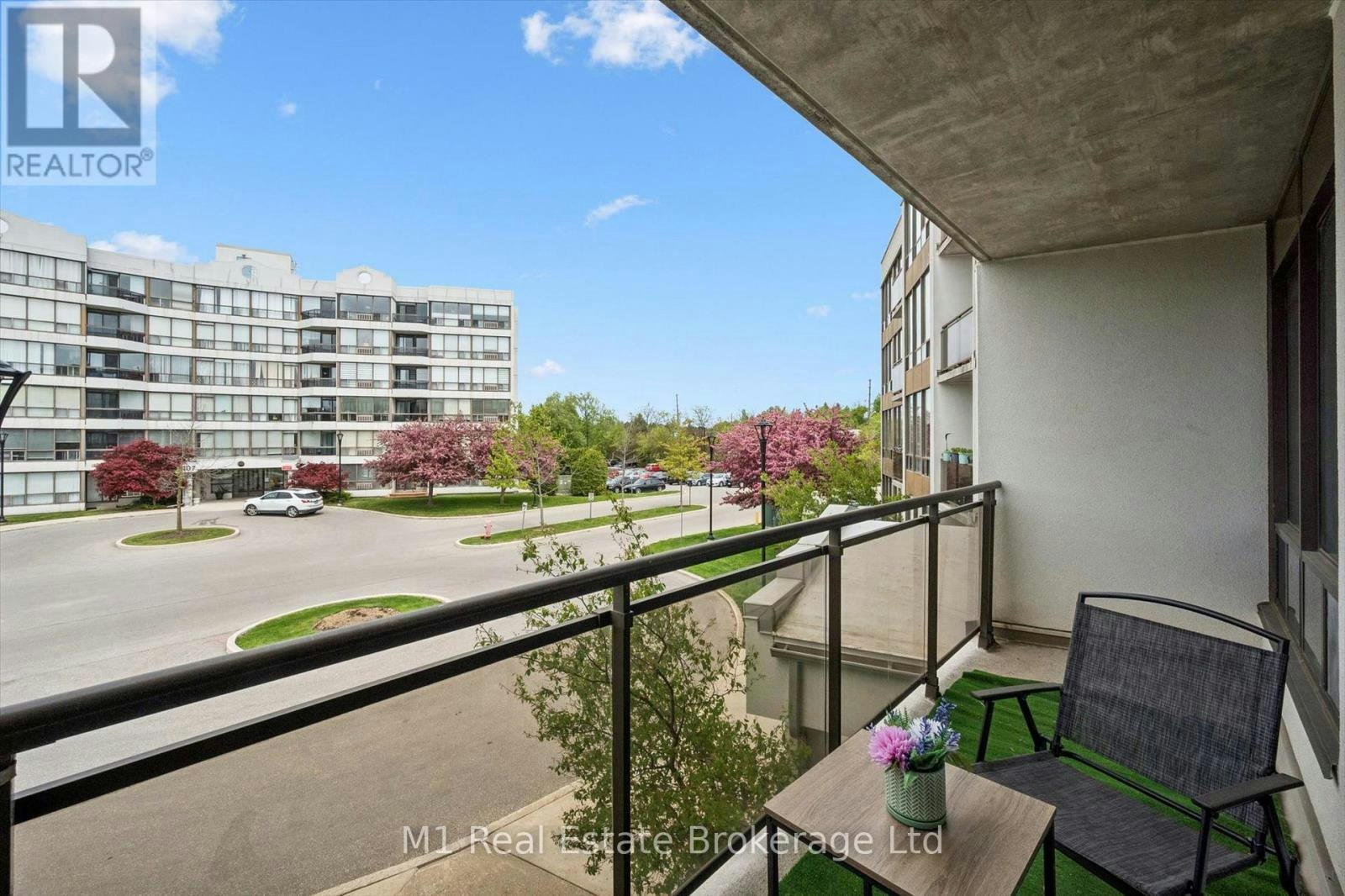 208-105 Bagot Street, Guelph, ON, N1H 8H4