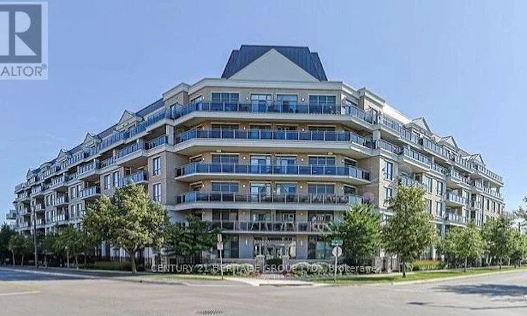 210-111 Civic Square Gate