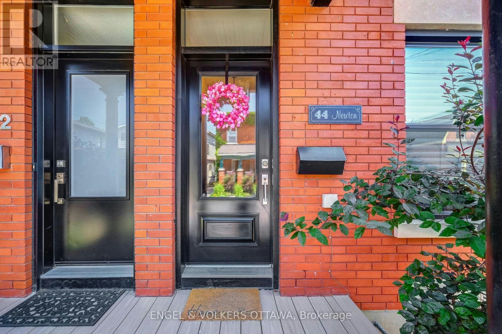 44 Newton Street, Ottawa, ON, K1S 2S7 - 4