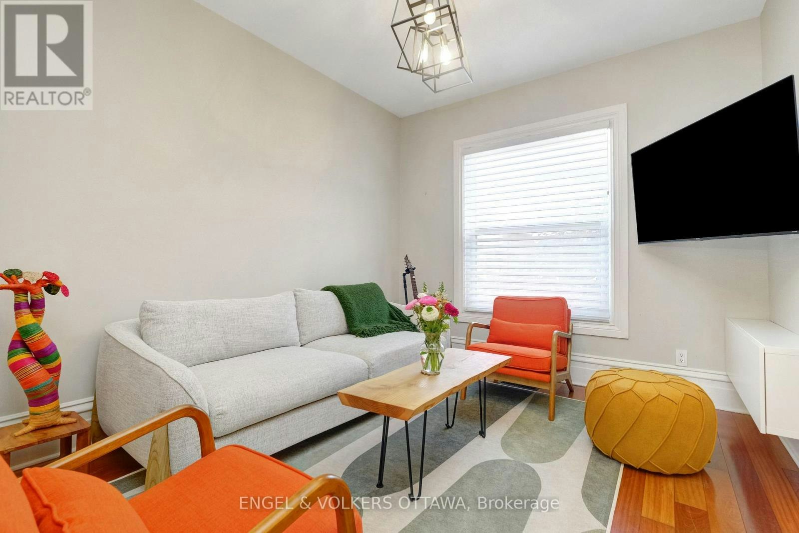 44 Newton Street, Ottawa, ON, K1S 2S7 - 9