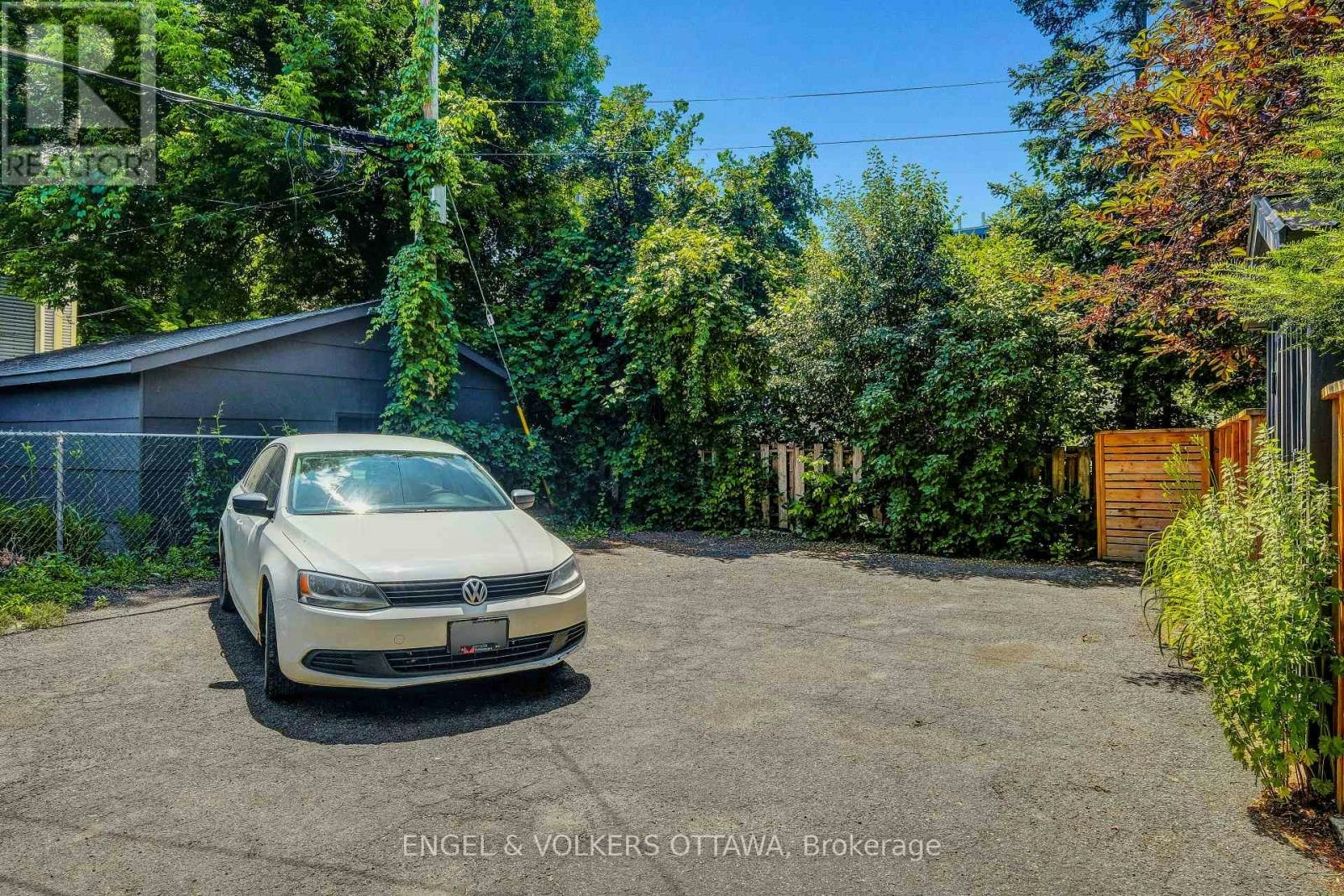 44 Newton Street, Ottawa, ON, K1S 2S7 - 41