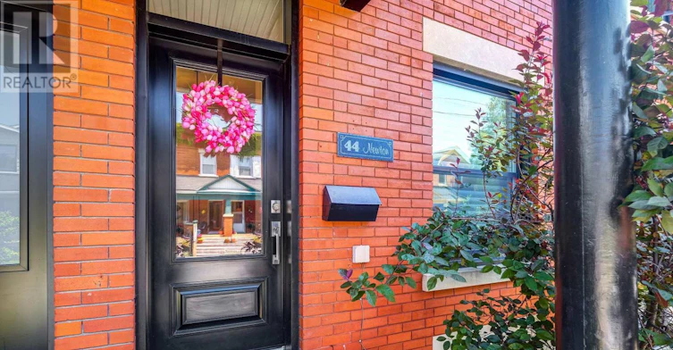 44 Newton Street, Ottawa, ON, K1S 2S7 - 3