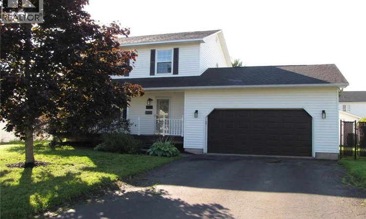 44 Greenhaven Drive